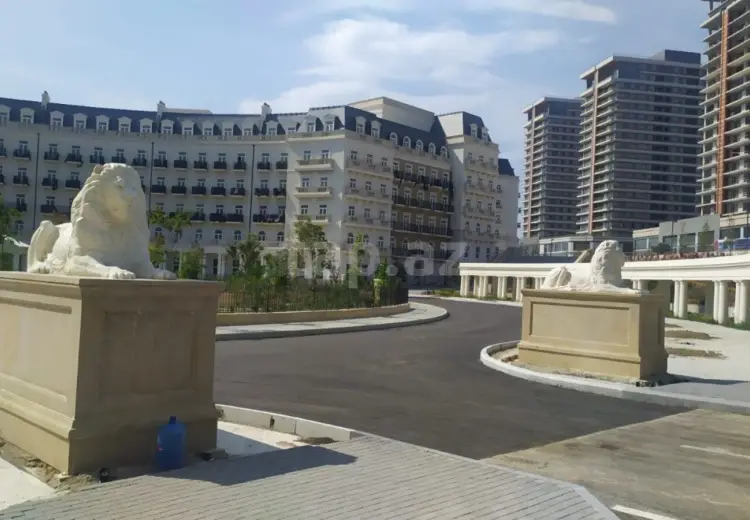 3 otaqlı mənzil , Bakı