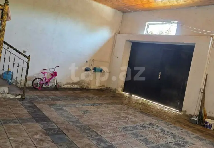 4 otaqlı mənzil , Bakı
