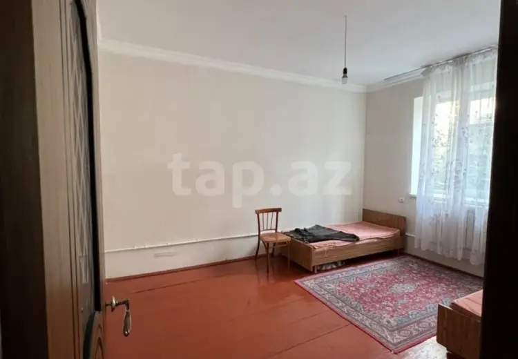 3 otaqlı mənzil , Şəki