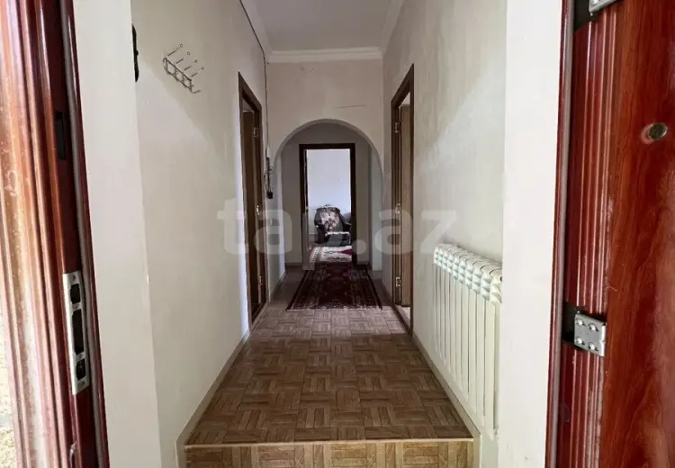 3 otaqlı mənzil , Şəki
