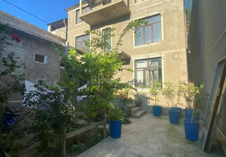 8 otaqlı mənzil Satılır, Badamdar qəs., Səbail, Bakı