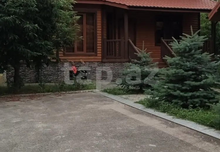 7 otaqlı mənzil , Quba