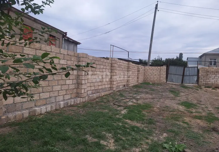 4 otaqlı mənzil , Quba