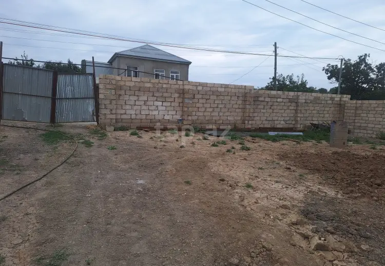 4 otaqlı mənzil , Quba