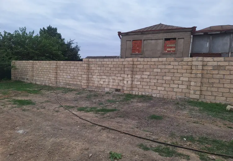 4 otaqlı mənzil , Quba