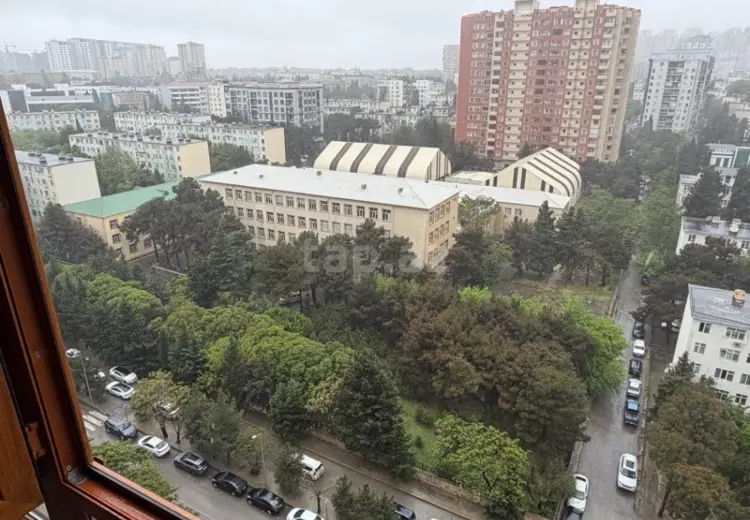 3 otaqlı mənzil , Bakı