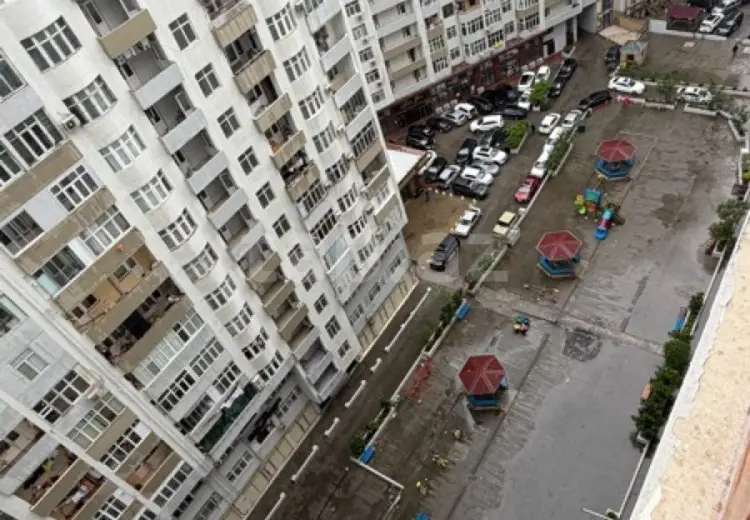 3 otaqlı mənzil , Bakı