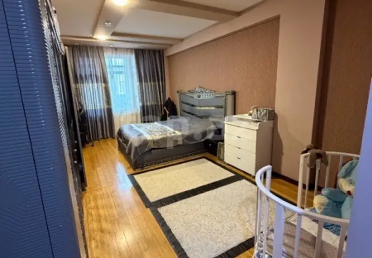3 otaqlı mənzil , Bakı
