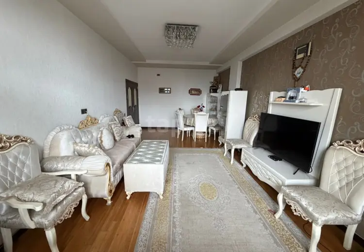 3 otaqlı mənzil , Bakı