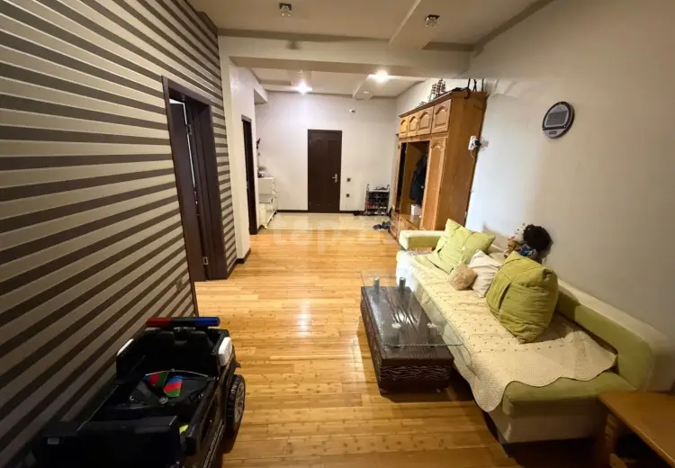 3 otaqlı mənzil , Bakı