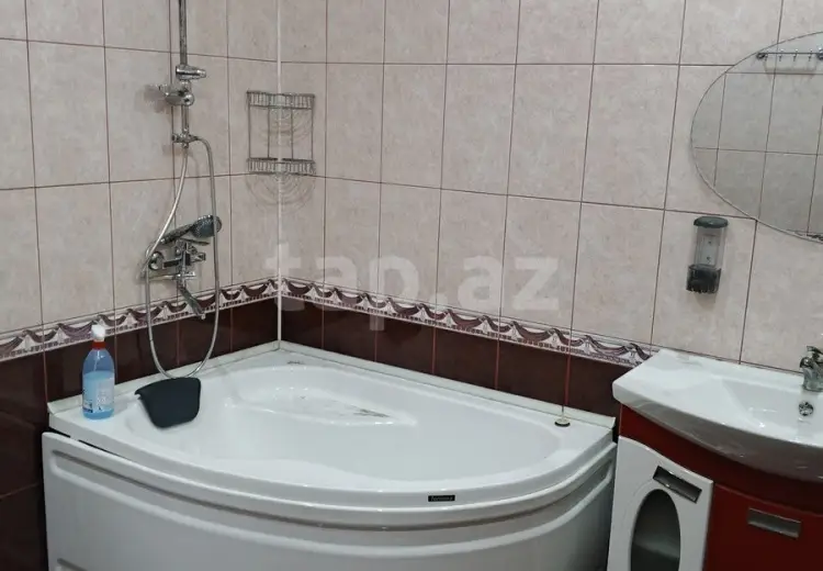5 otaqlı mənzil , Bakı