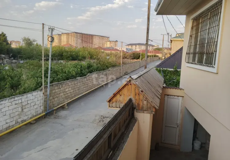 5 otaqlı mənzil , Bakı