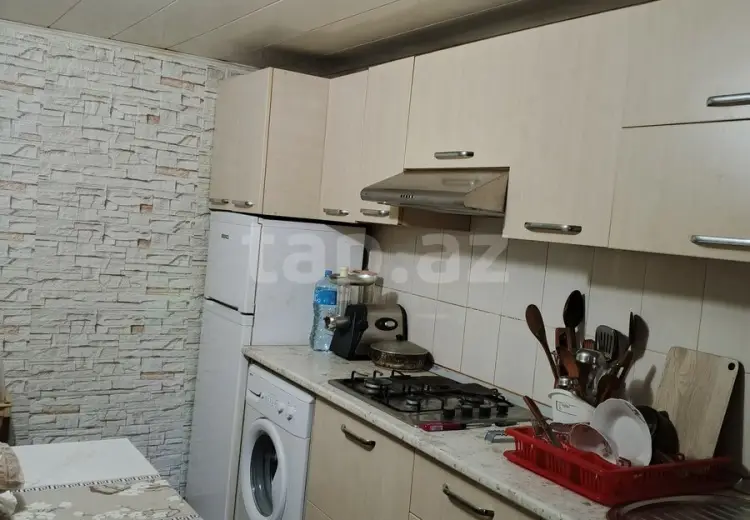 5 otaqlı mənzil , Bakı