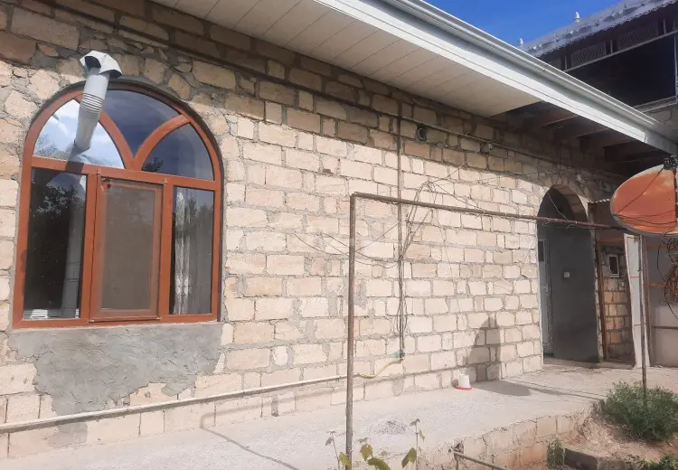 4 otaqlı mənzil , Şəmkir