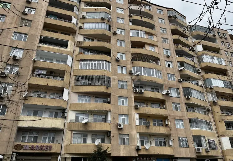3 otaqlı mənzil , Xırdalan