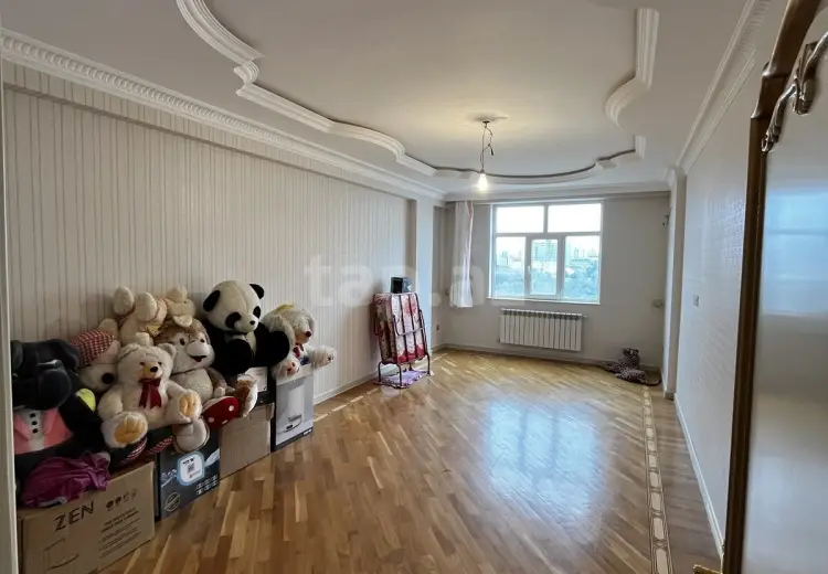 3 otaqlı mənzil , Xırdalan
