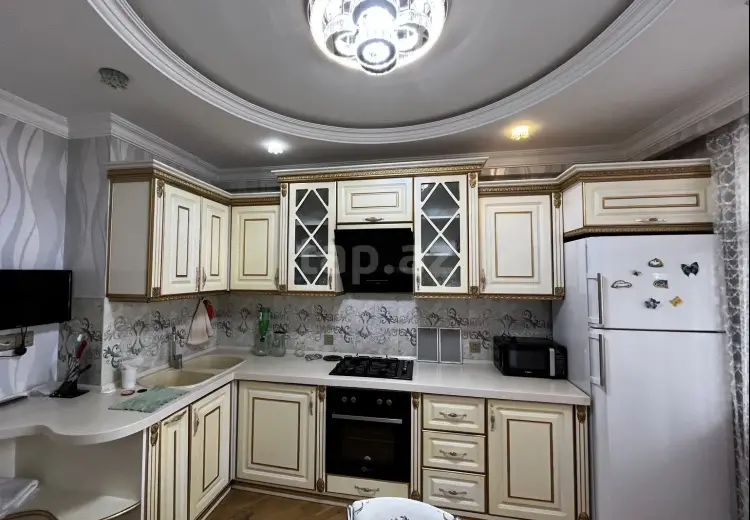 3 otaqlı mənzil , Xırdalan