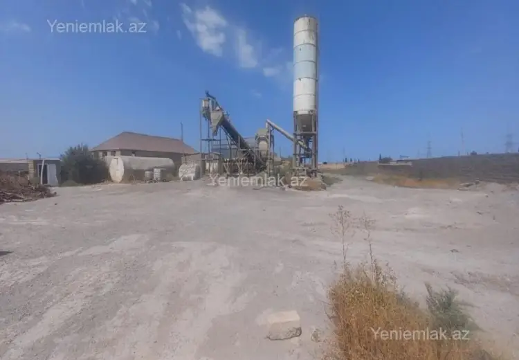 200 m² Obyekt / Ofis Satılır, Sumqayıt şəh., Sumqayıt