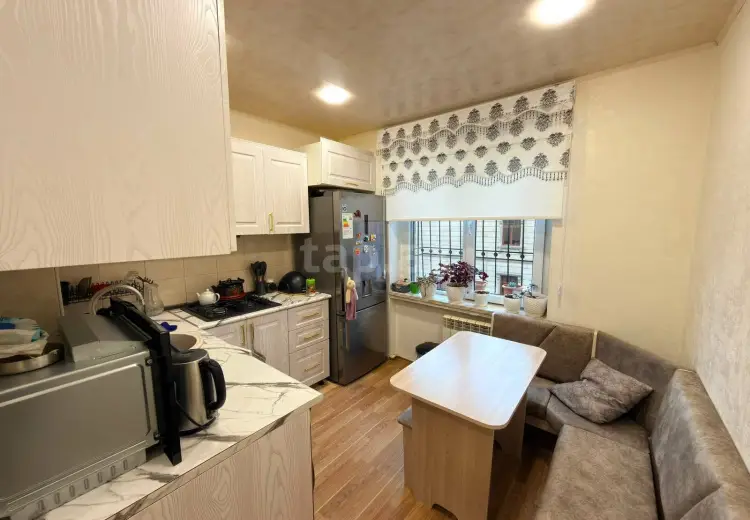 2 otaqlı mənzil , Bakı