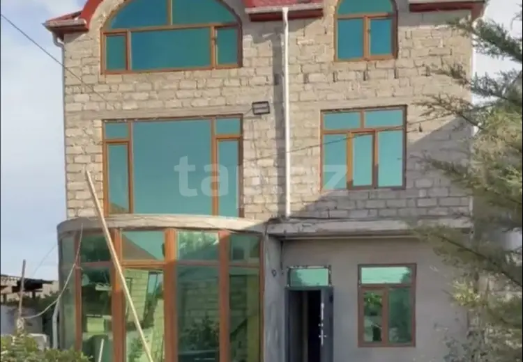 6 otaqlı mənzil , Xaçmaz