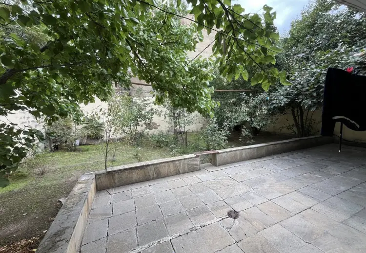 4.5 sot Torpaq Satılır, Yasamal, Bakı