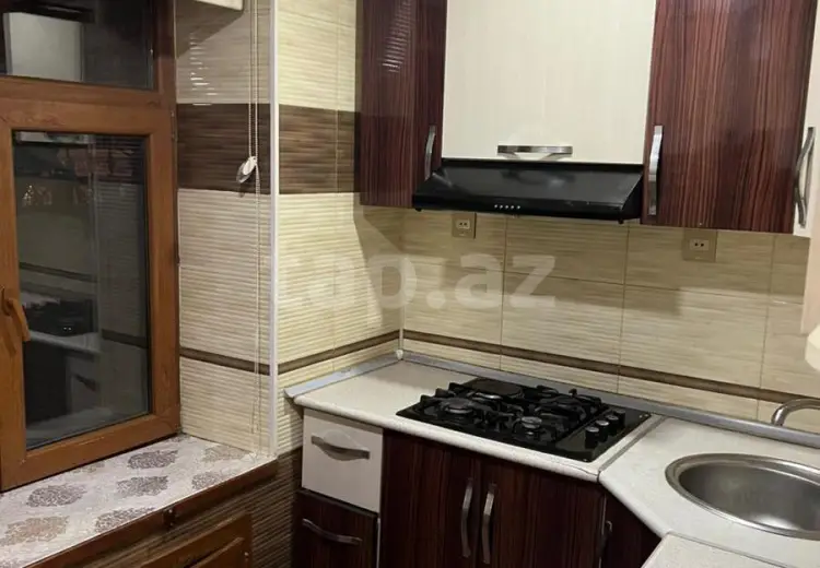 3 otaqlı mənzil , Bakı