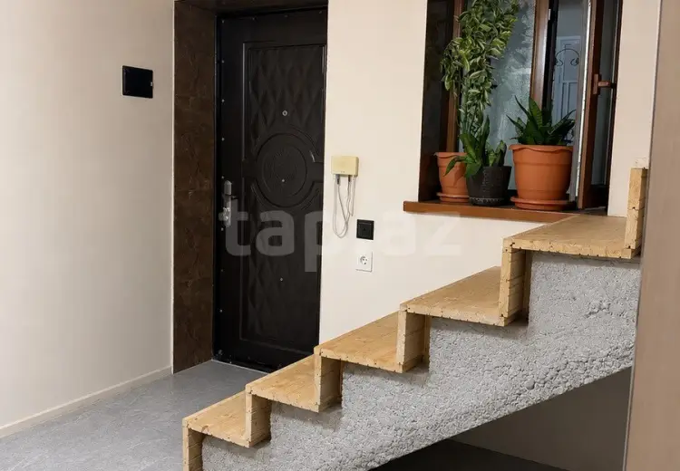 3 otaqlı mənzil , Hövsan qəs., Suraxanı, Bakı