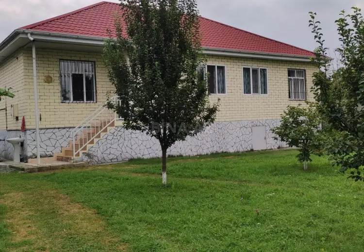 4 otaqlı mənzil Satılır, Oğuz