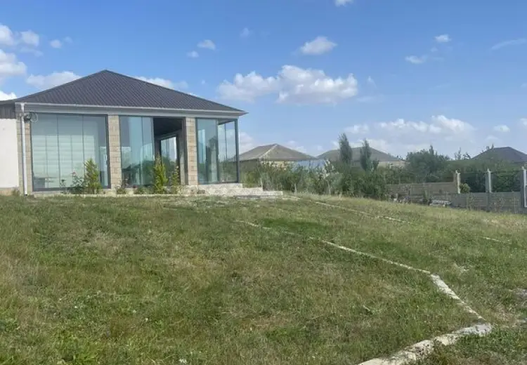 3 otaqlı mənzil Satılır, Şamaxı