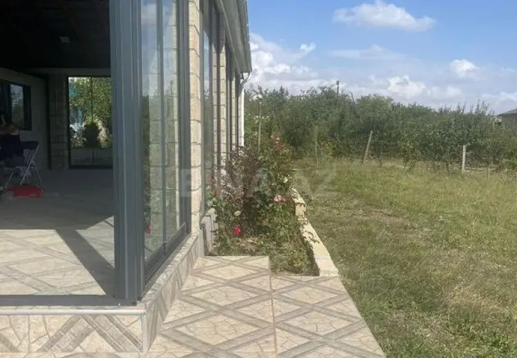 3 otaqlı mənzil Satılır, Şamaxı