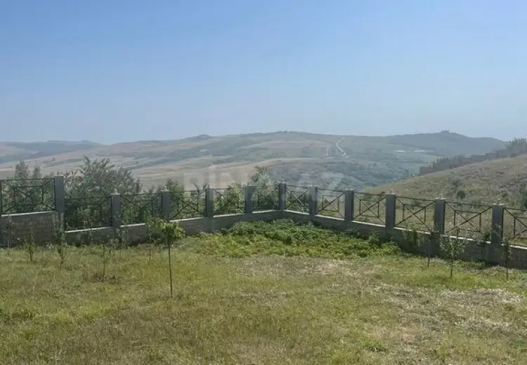 3 otaqlı mənzil Satılır, Şamaxı