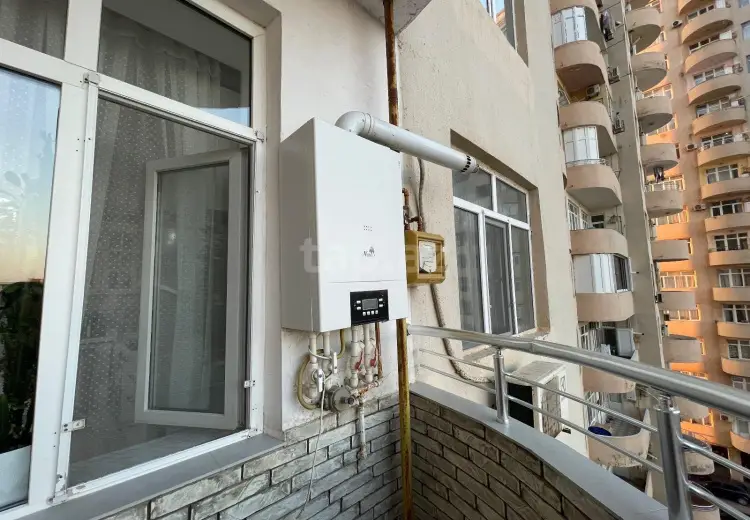 3 otaqlı mənzil , Bakı