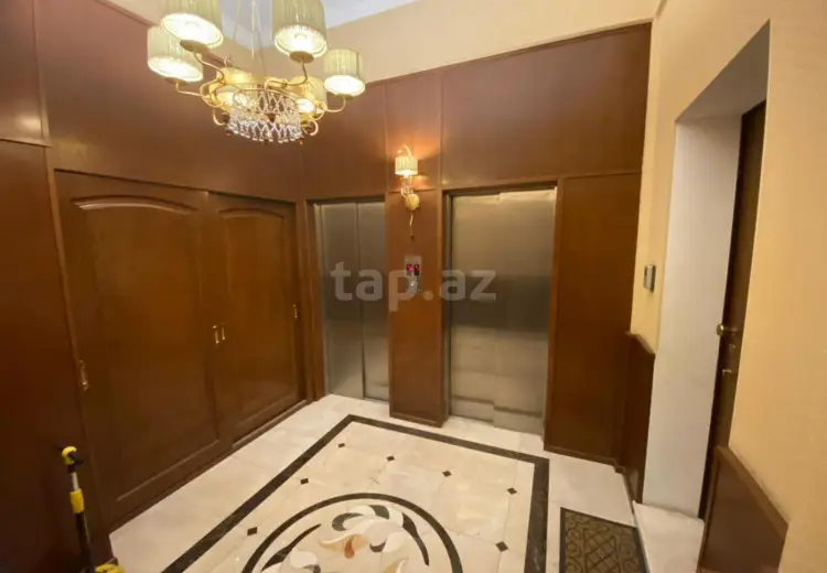 6 otaqlı mənzil , Bakı
