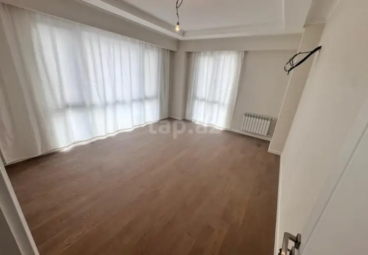 3 otaqlı mənzil , Bakı