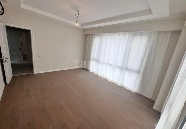 3 otaqlı mənzil , Bakı