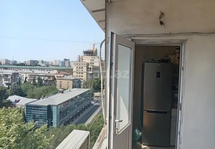3 otaqlı mənzil , Bakı