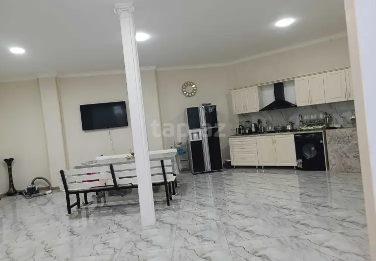 7 otaqlı mənzil , Bakı