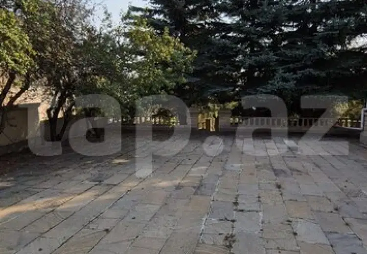 5 otaqlı mənzil , Şamaxı
