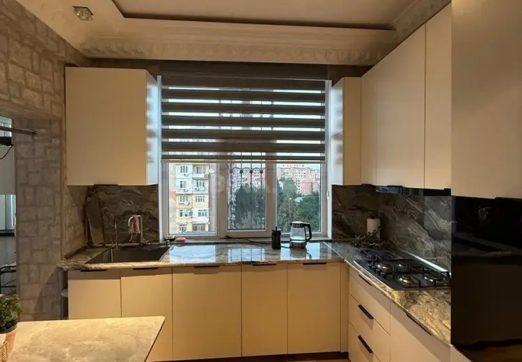3 otaqlı mənzil Satılır, Abşeron