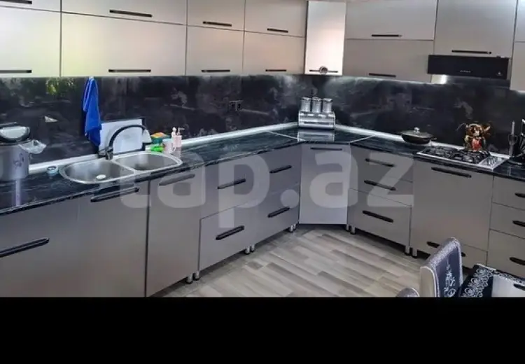 5 otaqlı mənzil , Şəki