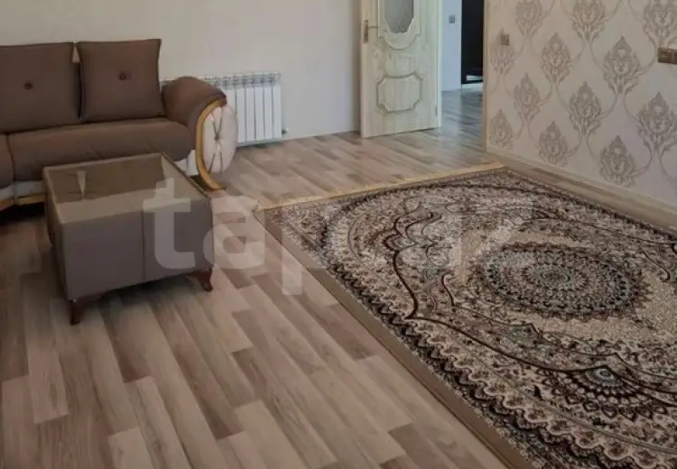 5 otaqlı mənzil , Şəki