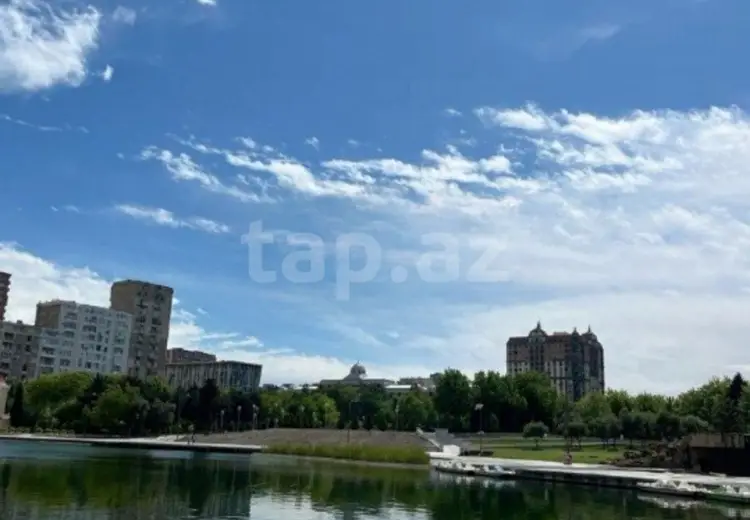 4 otaqlı mənzil , Bakı