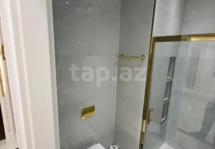 4 otaqlı mənzil , Bakı
