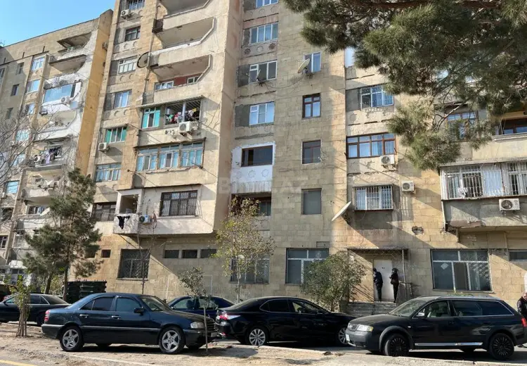 635 m² Obyekt / Ofis Satılır, Bakıxanov qəs., Sabunçu, Bakı