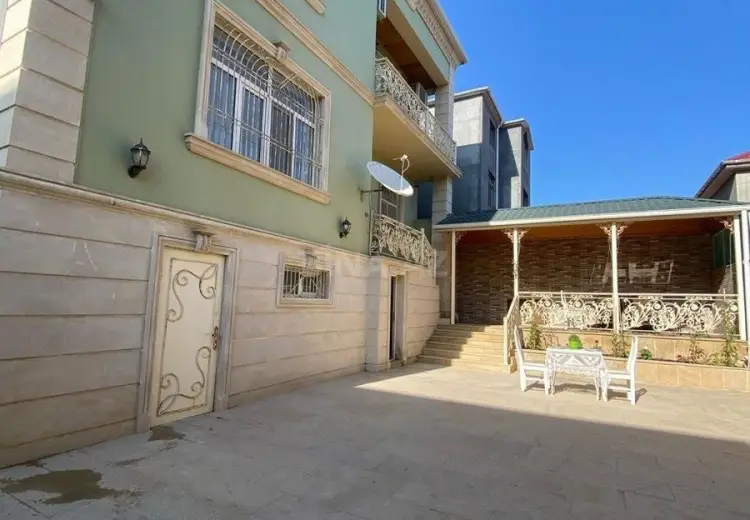 8 otaqlı mənzil Satılır, Badamdar qəs., Səbail, Bakı