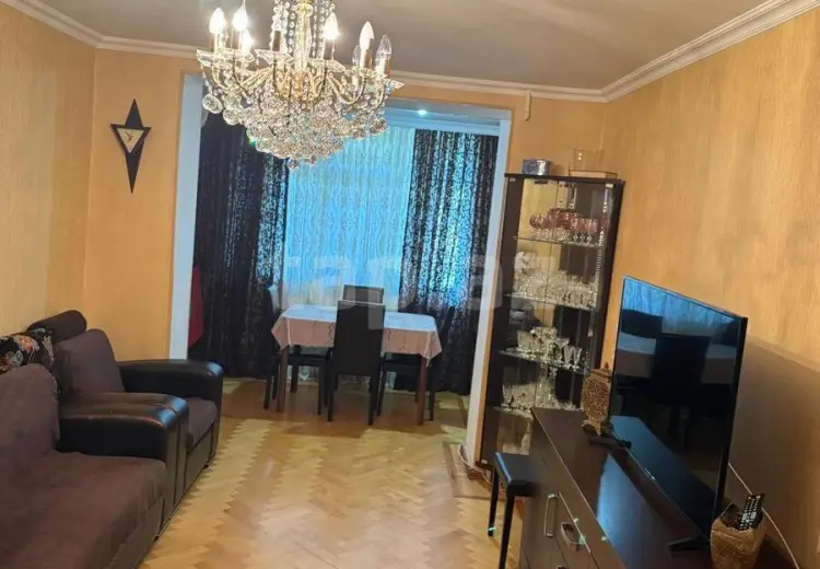 4 otaqlı mənzil , Bakı