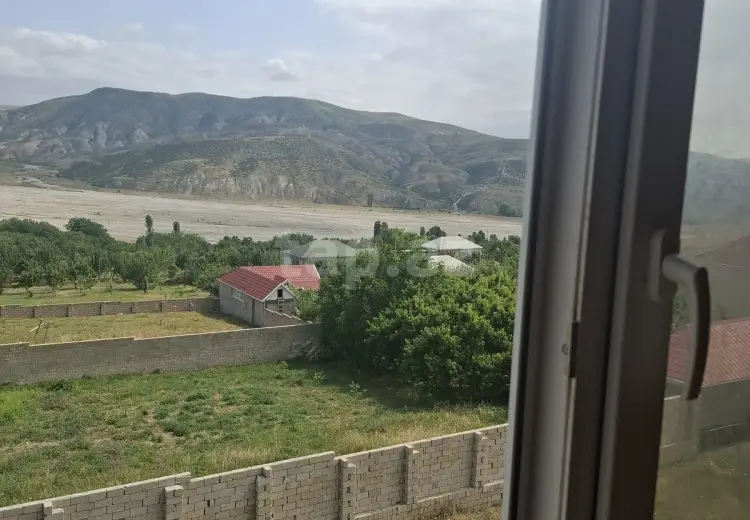 7 otaqlı mənzil , Şamaxı