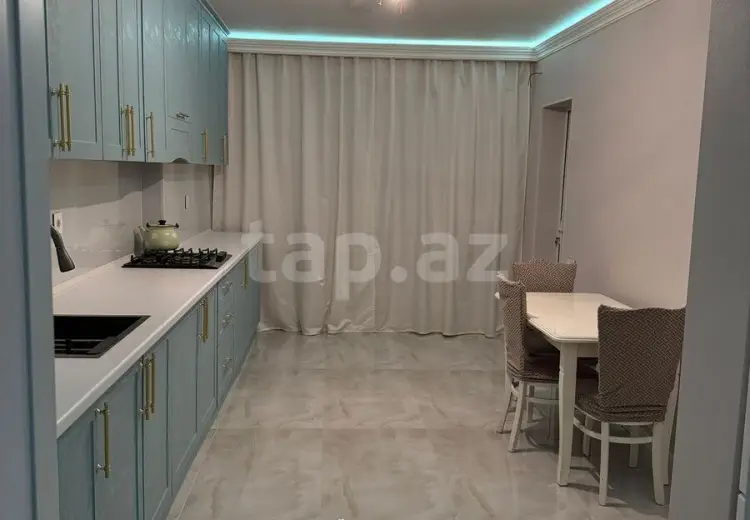 5 otaqlı mənzil , Bakı