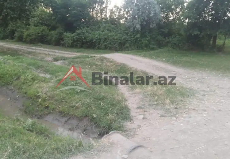 204 sot Torpaq Satılır, Xaçmaz
