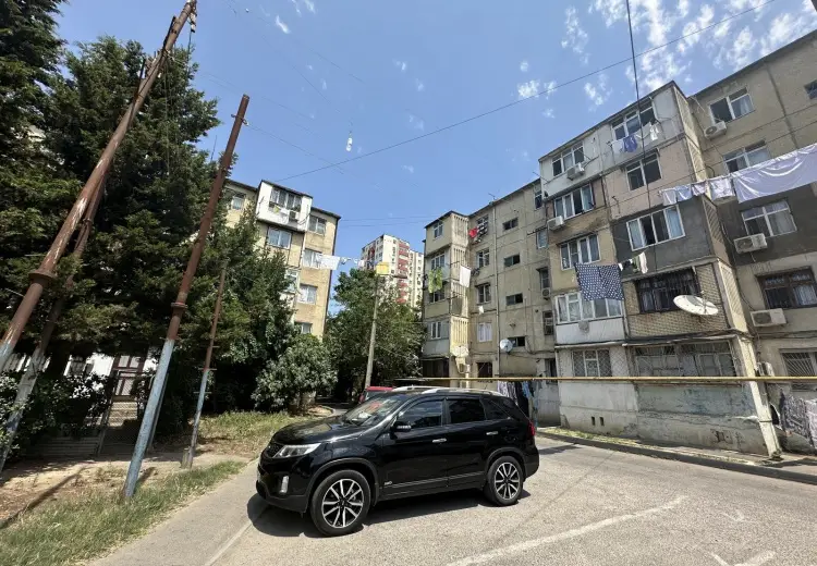 3 otaqlı mənzil Satılır, 8-ci kilometr, Nizami, Bakı
